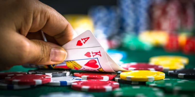 Anh em game thủ pocker cần nên chọn vị trí ngồi sao cho có lợi thế nhất